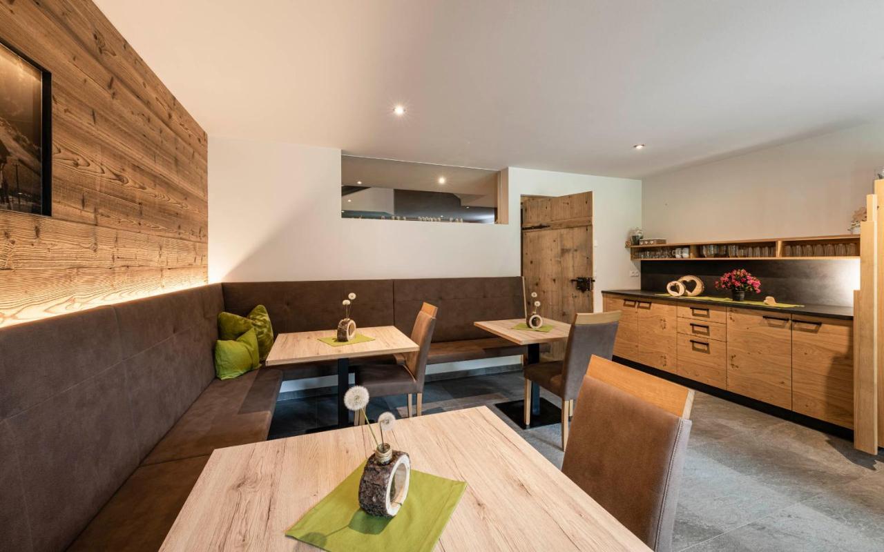 Unterlutaschg-Chalet Appartement Am Hof Slingia Екстериор снимка