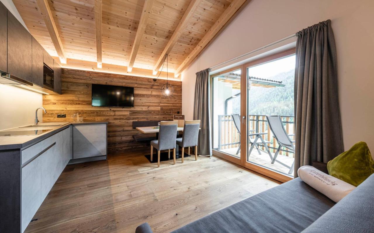 Unterlutaschg-Chalet Appartement Am Hof Slingia Екстериор снимка