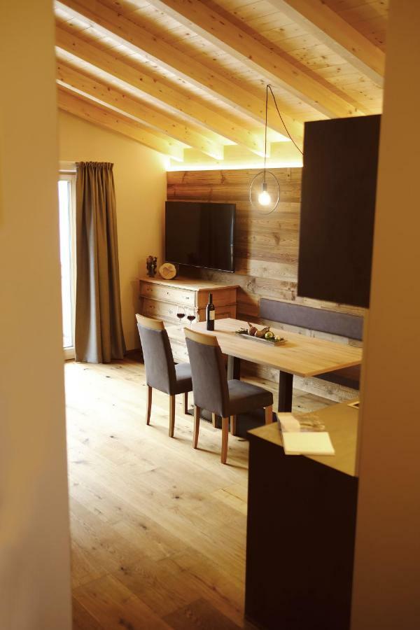 Unterlutaschg-Chalet Appartement Am Hof Slingia Екстериор снимка