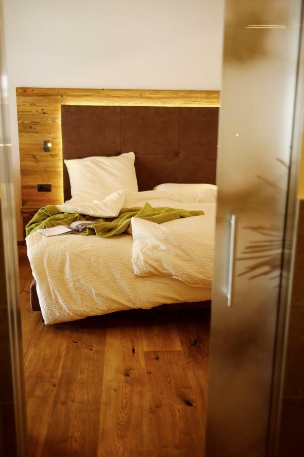 Unterlutaschg-Chalet Appartement Am Hof Slingia Екстериор снимка