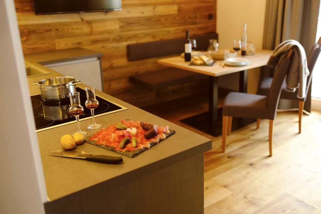 Unterlutaschg-Chalet Appartement Am Hof Slingia Екстериор снимка